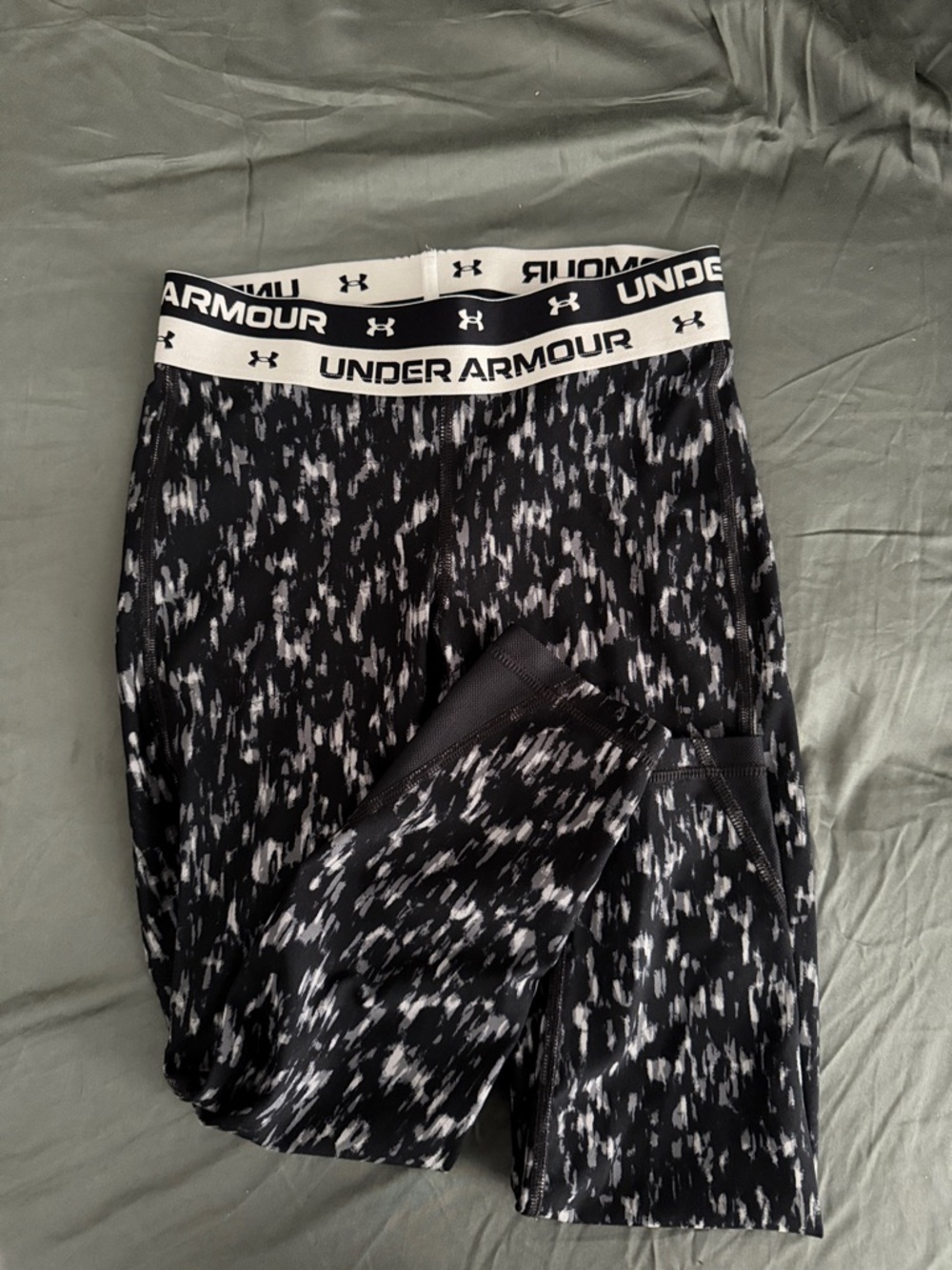 Under Armour Black & White Speckled Compression Leggings